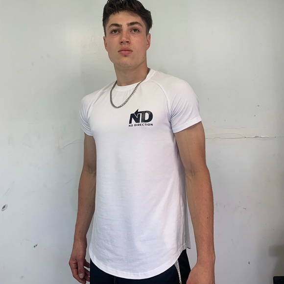 No Direction T-Shirt - Picture 2 of 3